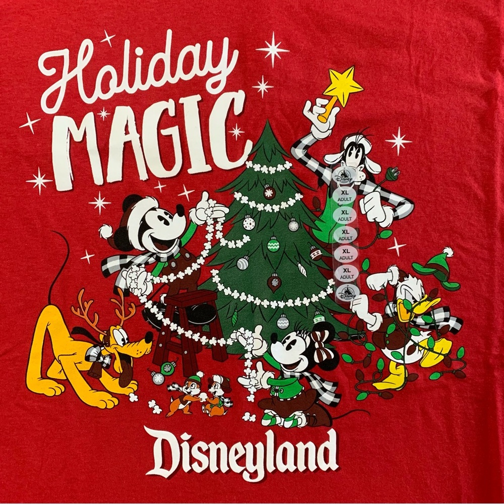 Disneyland Holiday Magic T-Shirt NWOT - Picture 3 of 6